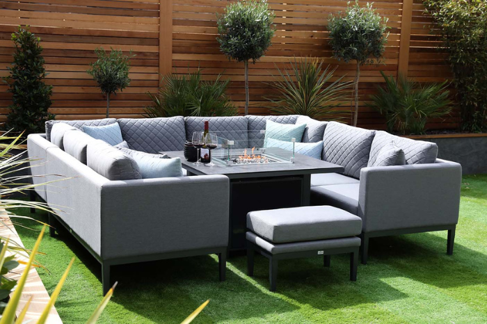 Supremo Mirfield U-Shaped Modular with Fire Pit
