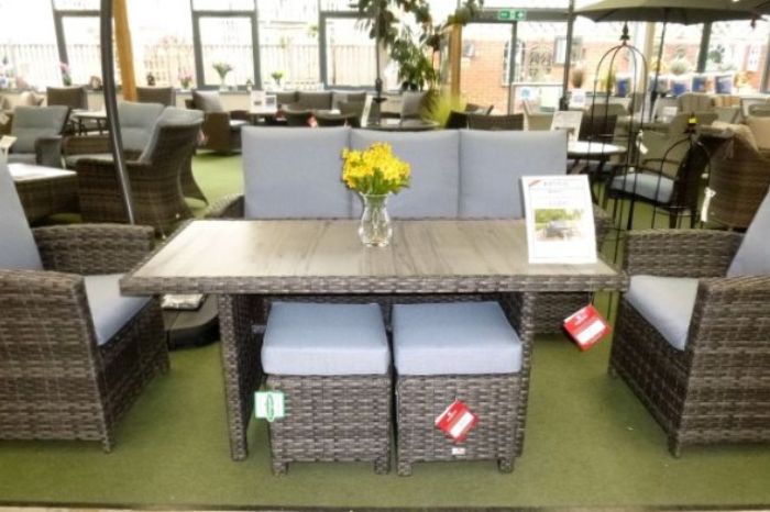 Supremo Athena Lounge Dining Set