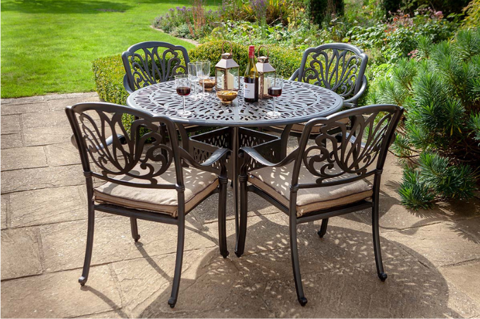 Amalfi 4 Seat Round Dining Set in Bronze & Amber