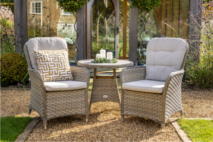 Hartman Eton Tuscan Bistro Set – Beech/Oatmeal