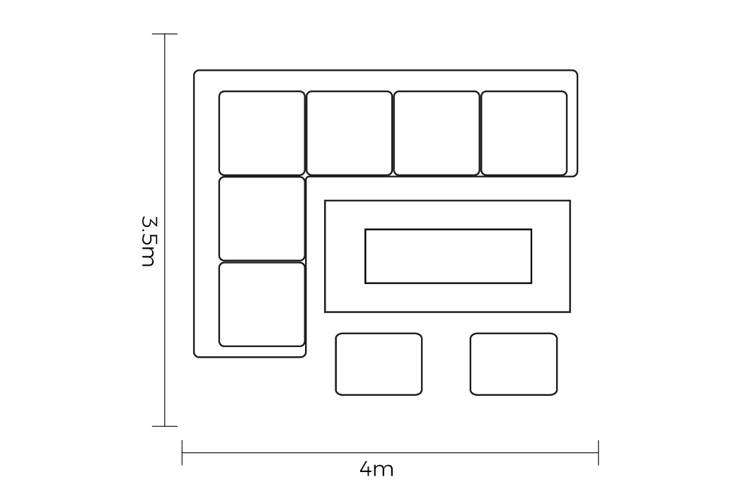 Line drawing of a room layout with dimensions